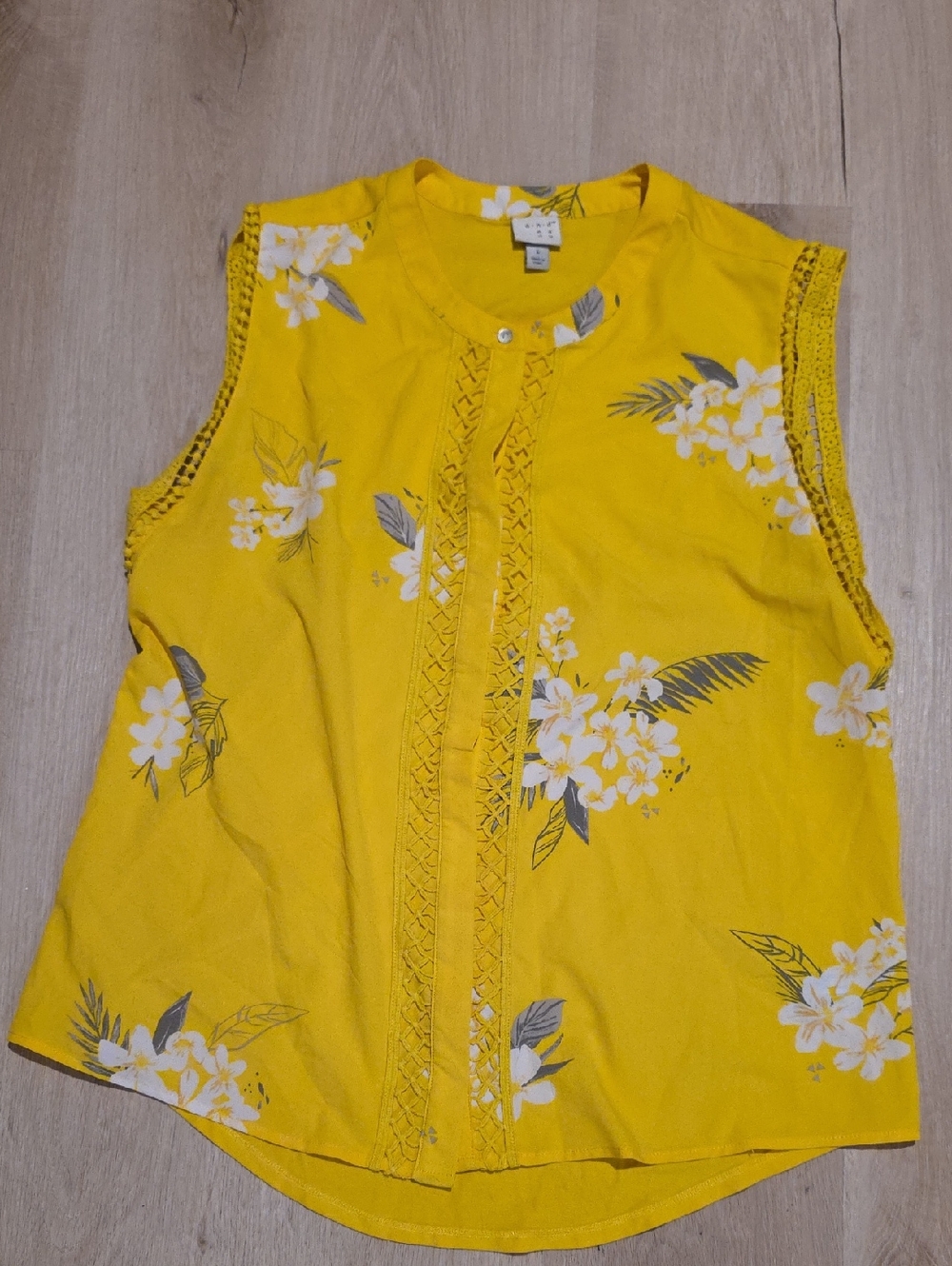 A New Day Yellow Floral Crochet-Trim Sleeveless Blouse